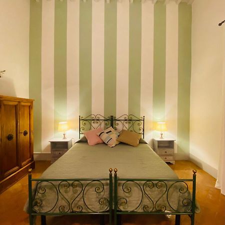 La Casa Di Giovanna San Gimignano Bagian luar foto