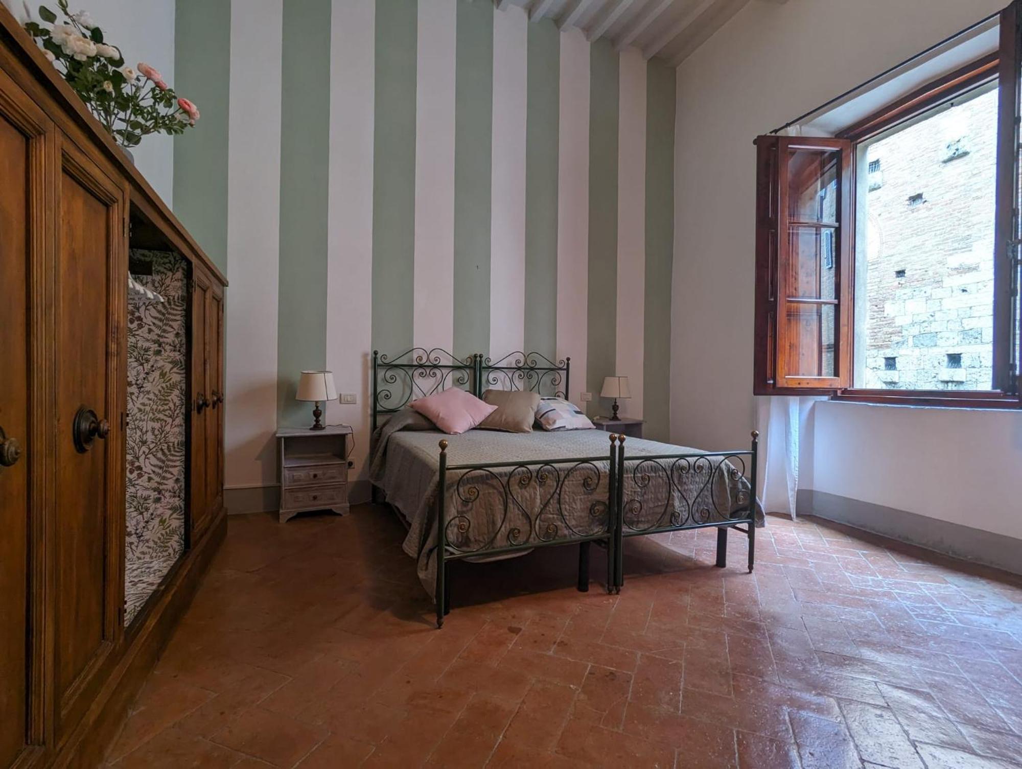 La Casa Di Giovanna San Gimignano Bagian luar foto